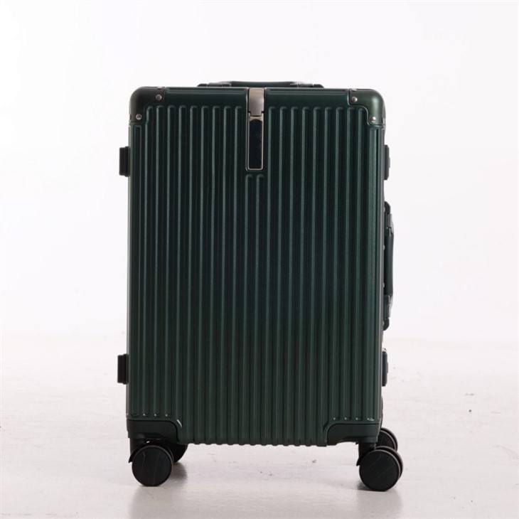 Най-добрият твърд ръчен багаж